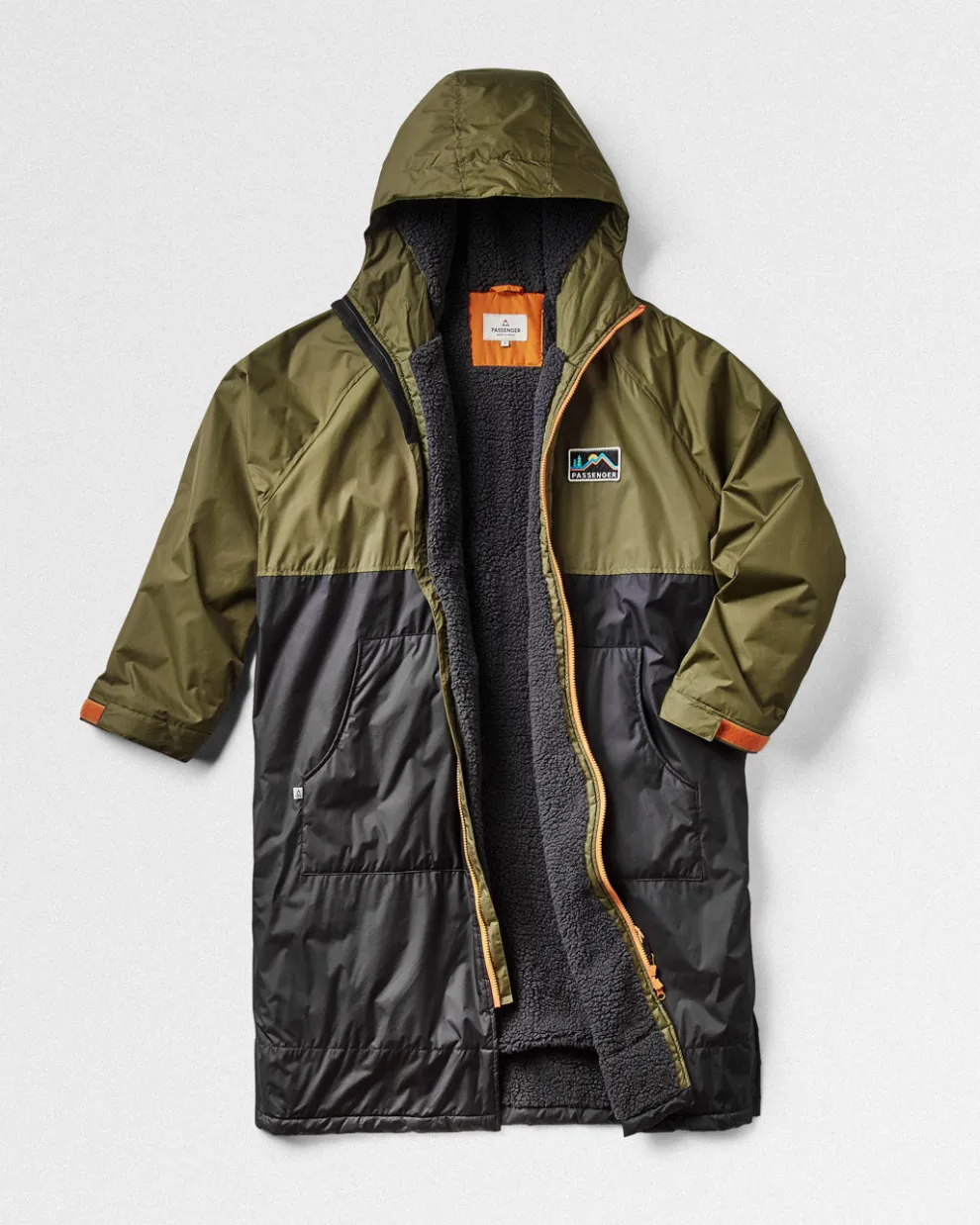 Roaming Recycled Sherpa Lined Changing Robe