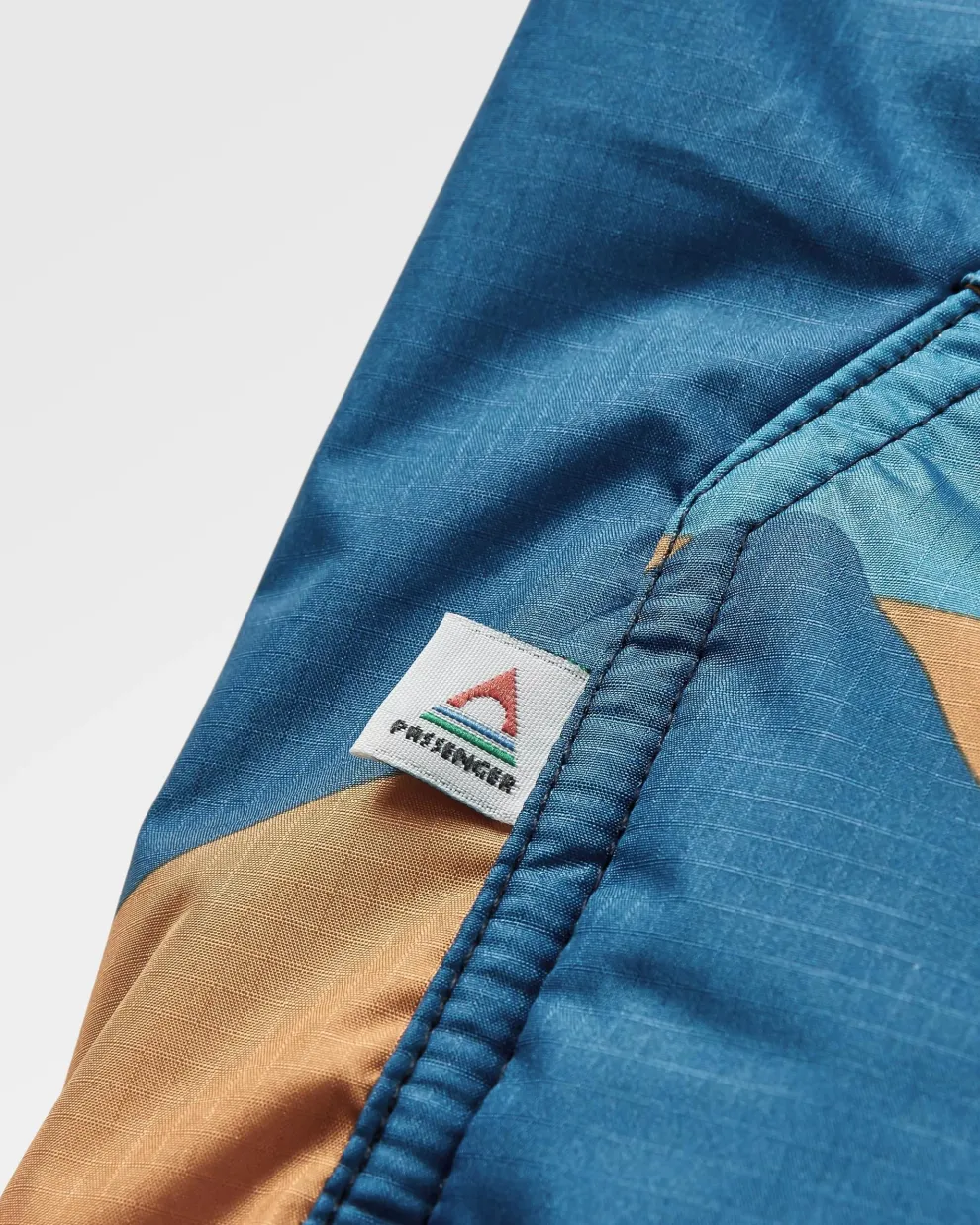 Waves Recycled Sherpa Lined Changing Robe